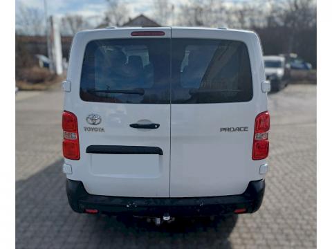 Toyota Proace Anhängerkupplung GDW abnehmbar Auto Till München